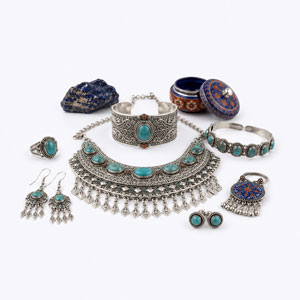 Jewellery & Accessories